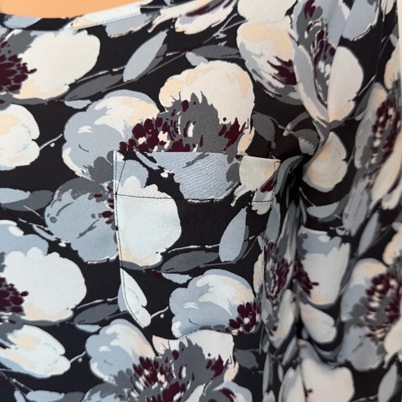 LOFT Women’s Top (Size S) - Picture 4 of 14